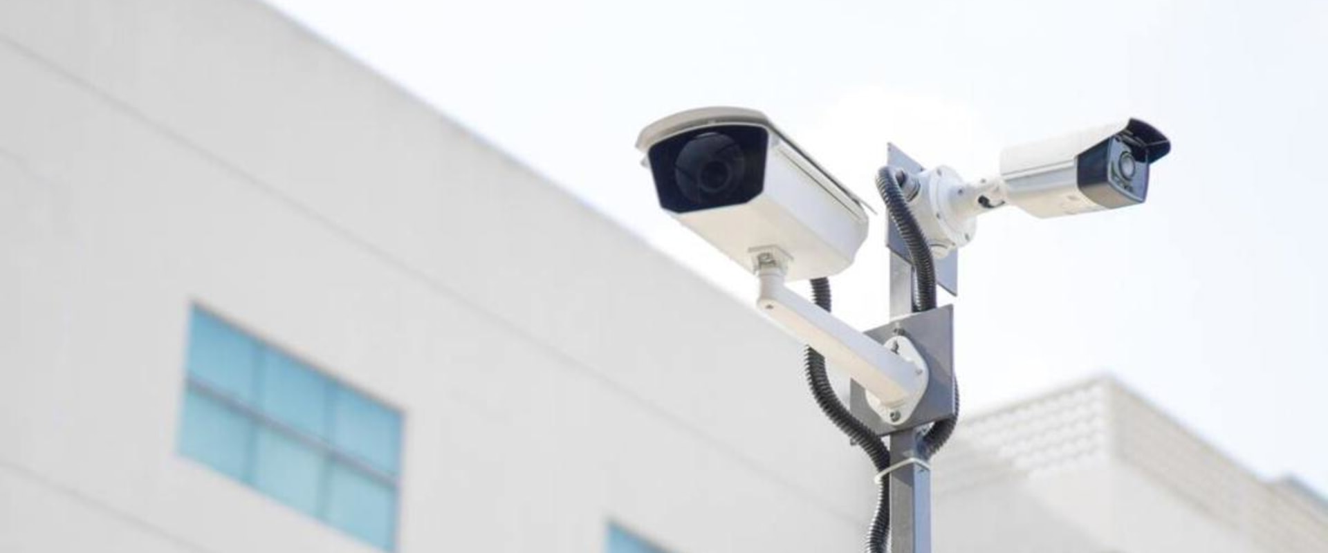 Understanding the Initial Cost and Long-Term Expenses of Indoor and Outdoor Security Cameras